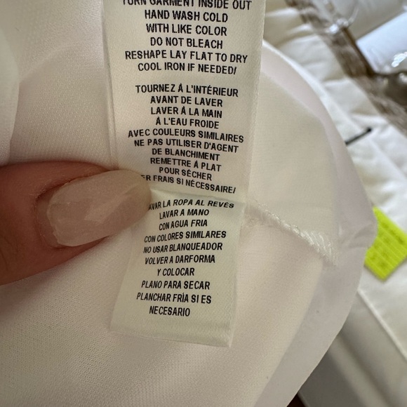 Donna Ricco White Maxi Bow Shoulder Belted Lace Dress - Picture 15 of 15